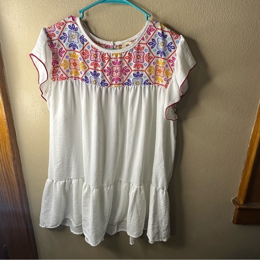 Floral Embroidered White Top